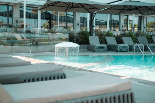blue studios by comfort suites