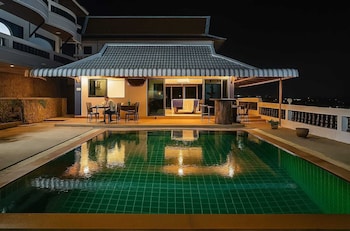 aksarai hotel patong