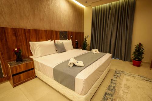 sama hotel sherif bash