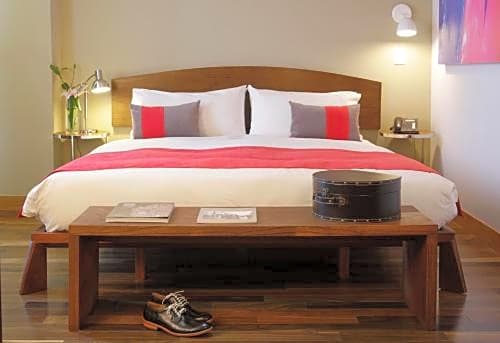 palo santo hotel