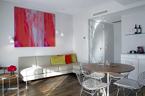 palo santo hotel