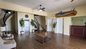 Majestic Heights Bed & Breakfast,,4 star