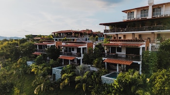 hotel antara resort
