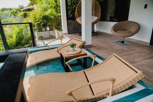 hotel antara resort
