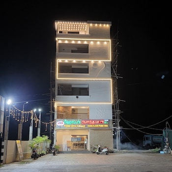 hotel raja grand