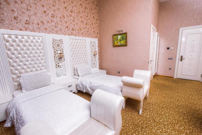 admiral hotel baku