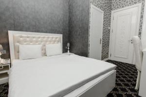 admiral hotel baku