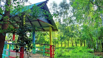 Turag Waterfront Resort Kaliakair,,2 star