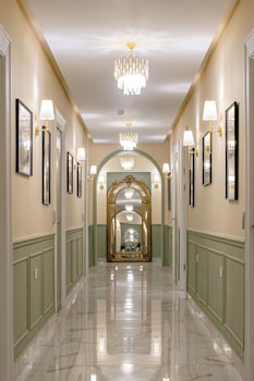 cairo inn the royal