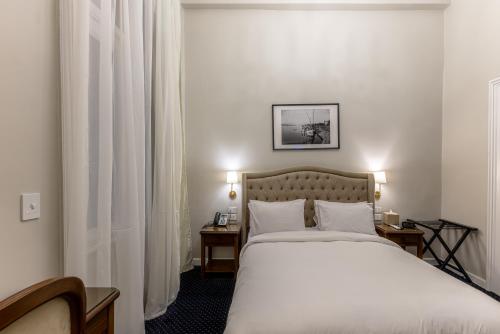 cairo inn the royal