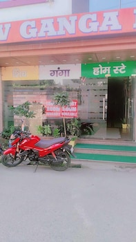 shiv ganga home stay