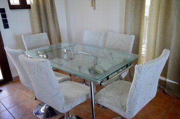 Malvazios Villas,,0 star