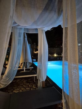 malvazios villas