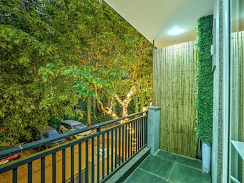 skyluxuria hotel and service apartments