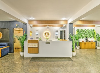 Skyluxuria Hotel & Service Apartments,,4 star