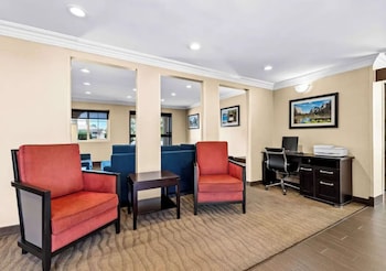 aurora inn