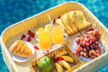 green bungalow garden resort