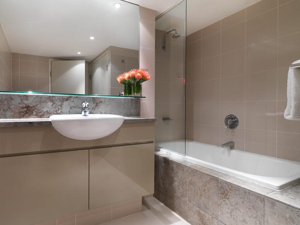 adina apartment hotel sydney darling harbour