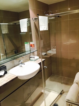 adina apartment hotel sydney darling harbour