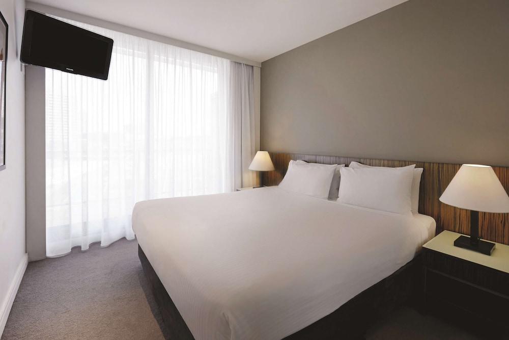 adina apartment hotel sydney darling harbour