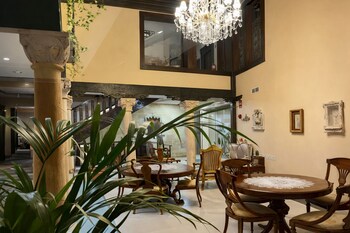 hotel boutique cason de los lopez