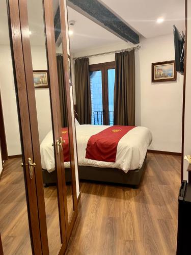 hotel boutique cason de los lopez