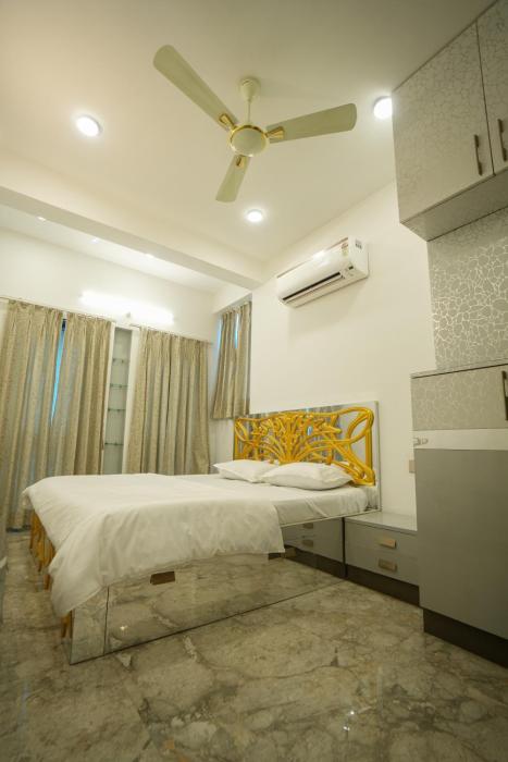 the collectors loft jaipur