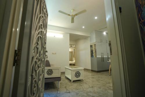 the collectors loft jaipur