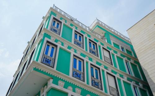 the collectors loft jaipur