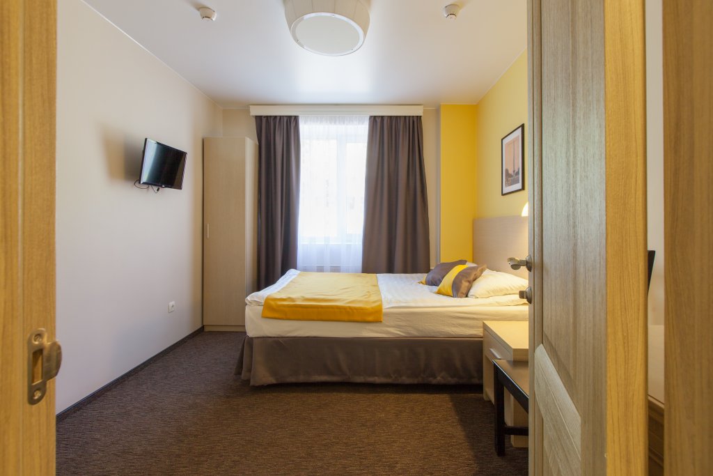 Hotel Priorat,St. Petersburg>>Gatchina,3 star