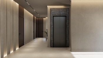 monarc hotel