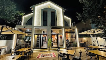 villa garden boutique hotel tirana