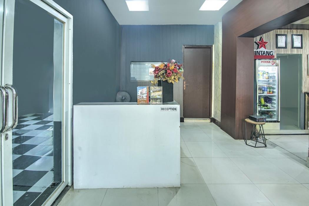 hotel o makassar near mall panakukang formerly hotel lucky inn makassar