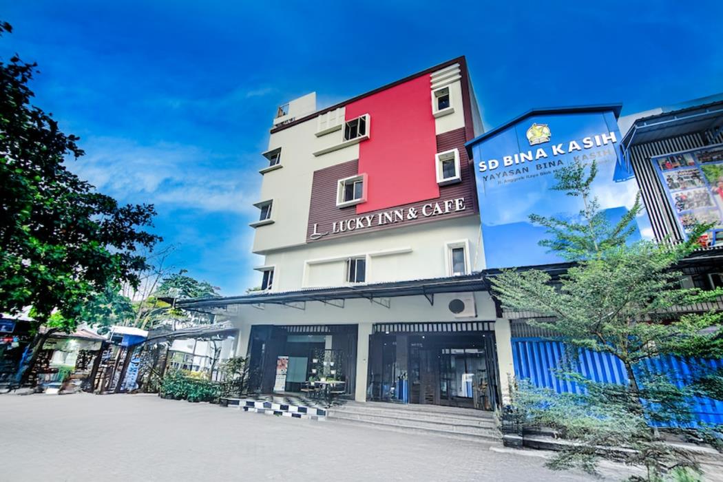 hotel o makassar near mall panakukang formerly hotel lucky inn makassar
