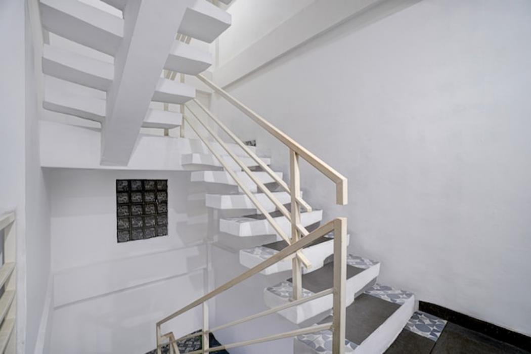 capital o 94914 kemayoran guest house
