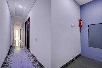capital o 94914 kemayoran guest house