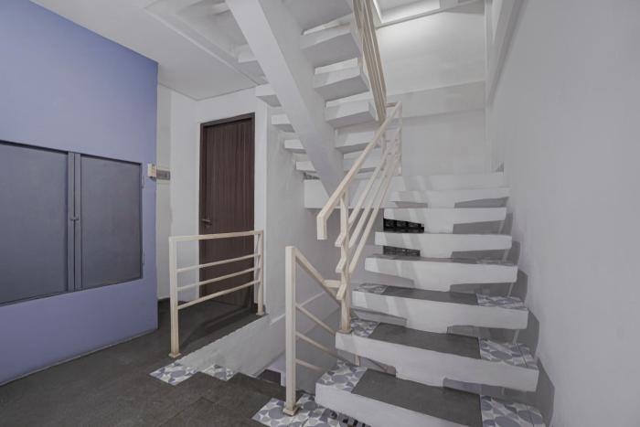 capital o 94914 kemayoran guest house