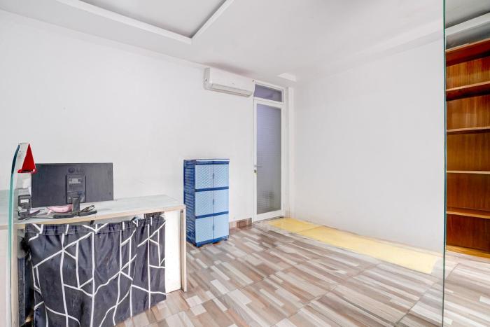capital o 94914 kemayoran guest house