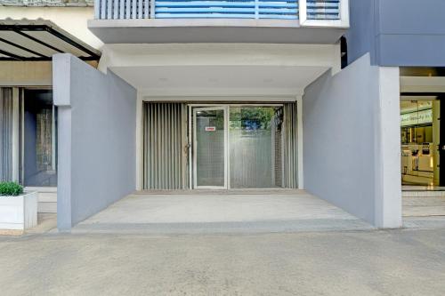 capital o 94914 kemayoran guest house
