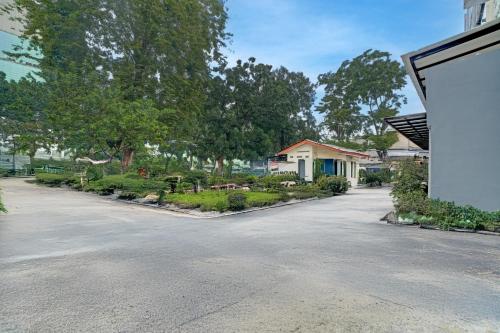 capital o 94914 kemayoran guest house