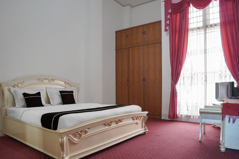 collection o near universitas negeri padang formerly hotel amra