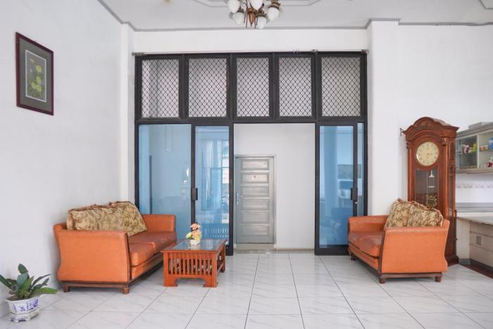 collection o near universitas negeri padang formerly hotel amra