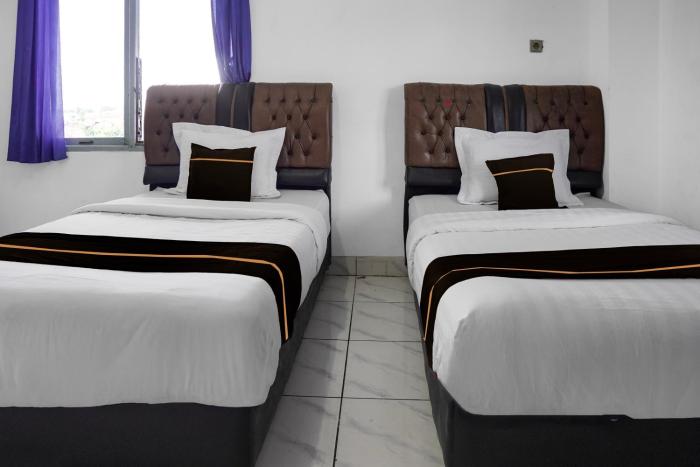 collection o near universitas negeri padang formerly hotel amra