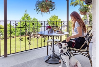 jubilee suites boutique bandb