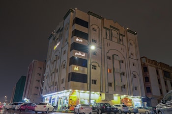 mg crown hotel 1