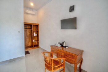 Moringa Pandawa Guest House,,2 star
