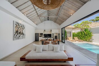 villa anakula 3 by pertama stay