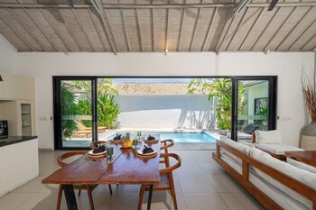 villa anakula 3 by pertama stay