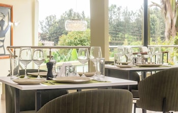 The Garden Of Eden Retreat,,4 star