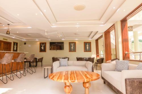 the garden of eden retreat